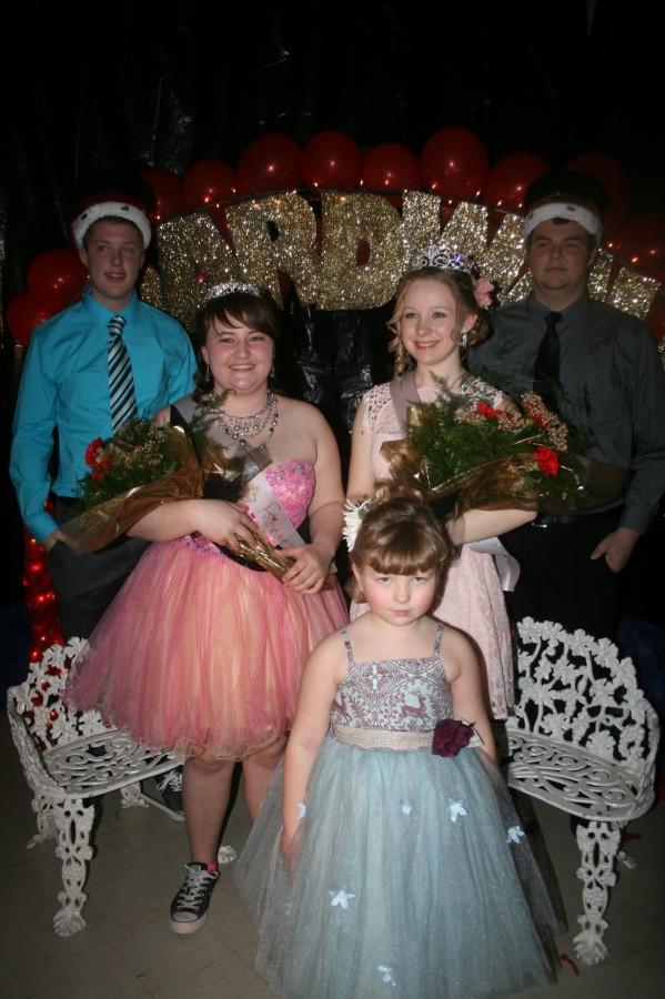 Juniors Kyle Nevius and Mary Porter were crowned Echoes 2015 Prince and Princess and seniors Luke Spry and Melissa Pierce were crowned Echoes 2015 King and Queen. Amelia Roberts was the flower girl.
