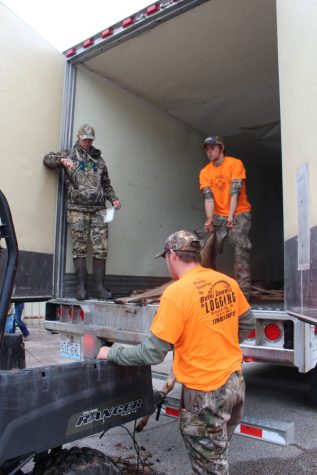 Students get serious about hunting, volunteer for handicap hunt
