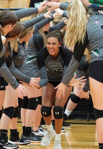 Two seniors end last volleyball season with cherished experiences