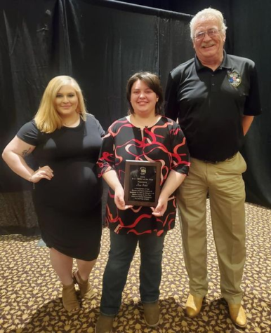 Senior Rose Baker celebrates after being awarded as the 2022 “Hero of the Year” at the Missouri Public Safety Communications Conference.