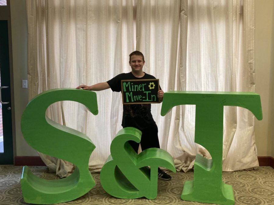 2022 graduate Tyler Parker celebrates move-in day at Missouri S&T in Rolla. “My advice is simple: learn how to study, work hard and make choices that you can’t regret, it’s the only way to control where you’re going to end up and who you are going to be,” Parker said.
