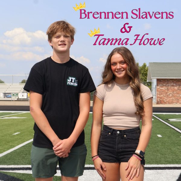 Juniors Brennen Slavens and Tanna Howe