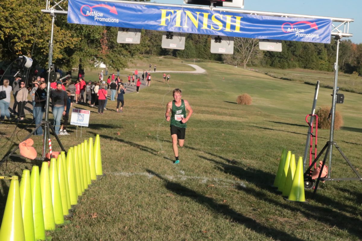 Junior Wesely Jackson strives hard to get across the finish line, he finished with a time of 18:35. Warsaw won their home meet on October 1st.
