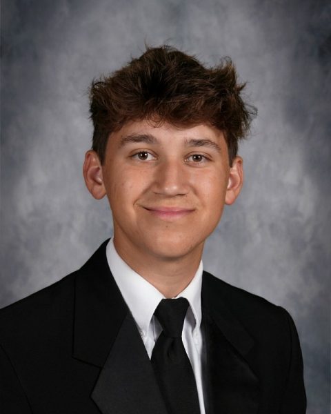 Senior Brayden Henderson